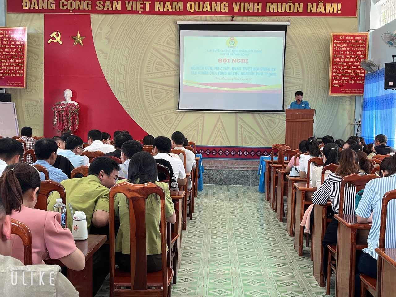 Liên đoàn Lao động huyện Krông Bông phối hợp với Ban Tuyên giáo Huyện ủy  tổ chức Hội nghị nghiên cứu, học tập, quán triệt nội dung  02 tác phẩm của Tổng Bí thư Nguyễn Phú Trọng