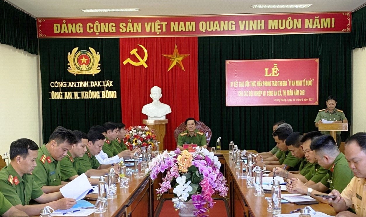 Công an huyện Krông Bông tổ chức lễ ký kết giao ước thực hiện phong trào thi đua “vì an ninh tổ quốc” năm 2021