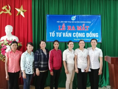 HỘI LHPN HUYỆN KRÔNG BÔNG RA MẮT TỔ TƯ VẤN CỘNG ĐỒNG TẠI XÃ YANG REH