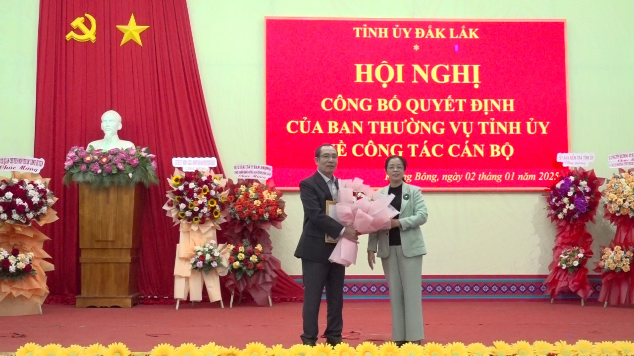 Hội nghị công bố quyết định của Ban Thường vụ Tỉnh ủy  về công tác tổ chức cán bộ