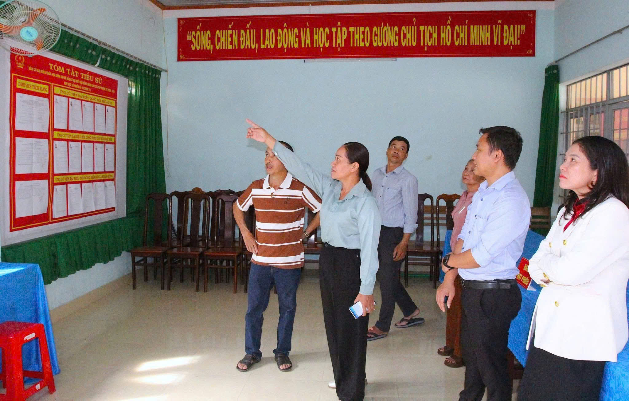 Thường trực HĐND xã Krông Bông giám sát công tác chuẩn bị bầu cử Đại biểu Quốc hội khóa XVI và Đại biểu HĐND các cấp nhiệm kỳ 2026 – 2031