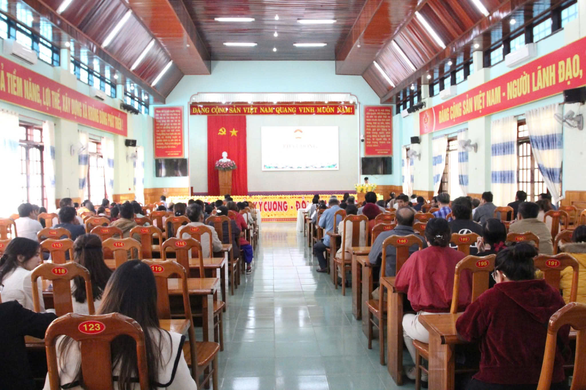 z7295773157021_796148d911958fb4fc1e95633364c612