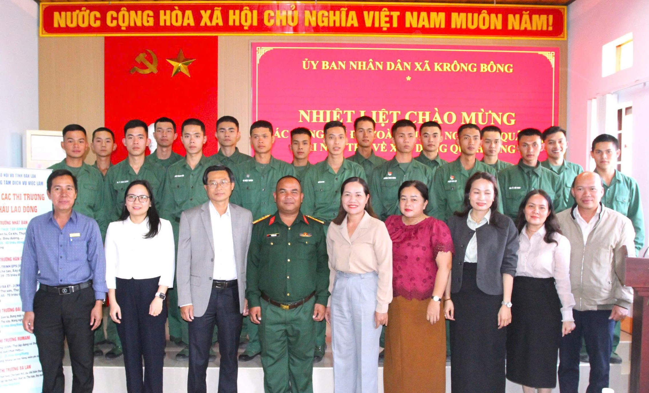 z7476470546343_325761f8df6402cbe380a522b46f1f6c